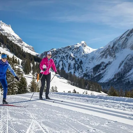 Charming And Comfortable 1 Bedroom In Appartement *