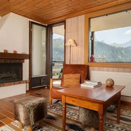 Charming And Comfortable 1 Bedroom In Apartment