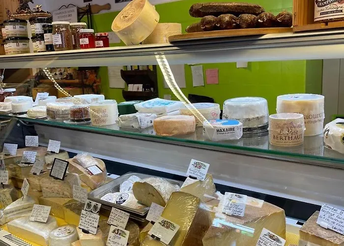 Appartement Charming And Comfortable 1 Bedroom In *